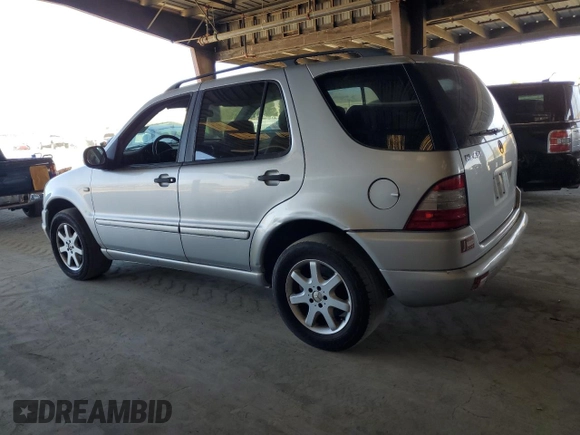 2001 Mercedes-Benz M 320/430/500 with VIN 4JGAB72E61A260183, listed as a Copart auction lot 58892655 with 71,651 mi miles and Clean title. Bid and sale history available at DreamBid. Image 2.