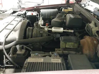1998 GMC Sierra 1500 с VIN 2GTEK19MXW1511093, выставлен на аукционе IAAI как лот 41593467 с пробегом 179 156 миль миль и . История ставок и продаж доступна на DreamBid. Изображение 12.