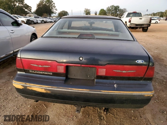 1989 Ford Thunderbird z VIN 1FAPP6047KH147586, wystawiony jako Copart lot #81057294 z przebiegiem 249 369 mil mil oraz Szkoda całkowita • Salvage title. Historia ofert i sprzedaży dostępna na DreamBid. Obrazek 6.