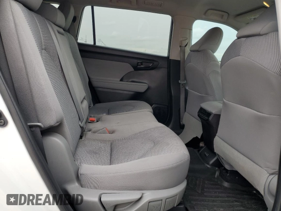 2022 Toyota Highlander L with VIN 5TDCZRAH0NS120106, listed as a Copart auction lot 59477505 with 42,971 mi miles and Salvage title. Bid and sale history available at DreamBid. Image 11.