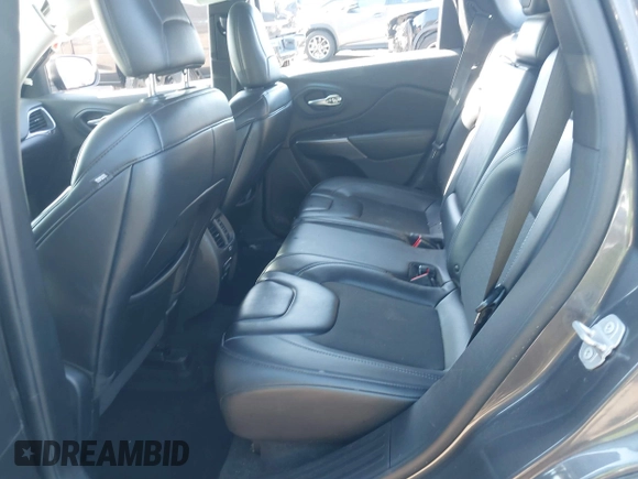 2019 Jeep Cherokee Latitude Plus with VIN 1C4PJMLB3KD424994, listed as a IAAI auction lot 41506691 with 87,912 mi miles and . Bid and sale history available at DreamBid. Image 8.