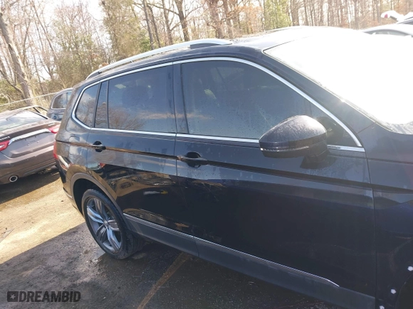 2020 Volkswagen Tiguan SE with VIN 3VV2B7AX5LM116837, listed as a IAAI auction lot 41791864 with 76,623 mi miles. Bid and sale history available at carsss.com. Image 14.