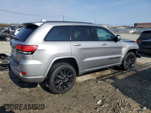 2020 Jeep Grand Cherokee Altitude with VIN 1C4RJFAG0LC151104, listed as a Copart auction lot 48897615 with 71,018 mi miles and Salvage Title. Bid and sale history available at carsss.com. Image 3.