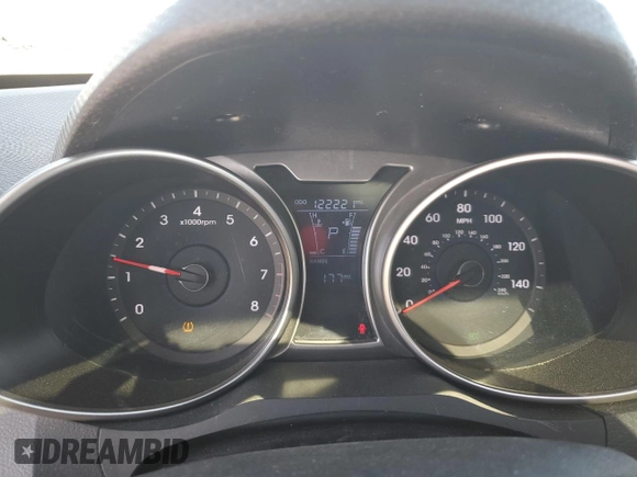 2013 Hyundai Veloster w/Gray Int z VIN KMHTC6ADXDU127194, wystawiony jako Copart lot #51751345 z przebiegiem 122 221 mil mil oraz Szkoda całkowita • Salvage title. Historia ofert i sprzedaży dostępna na DreamBid. Obrazek 9.