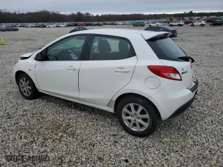 2012 Mazda Mazda2 Touring with VIN JM1DE1LY5C0136672, listed as a Copart auction lot 85154074 with 228,532 mi miles and Clean Title. Bid and sale history available at carsss.com. Image 2.