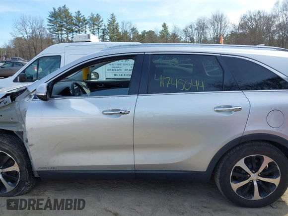 2016 Kia Sorento EX with VIN 5XYPHDA50GG180688, listed as a IAAI auction lot 41745044 with 107,952 mi miles. Bid and sale history available at carsss.com. Image 15.