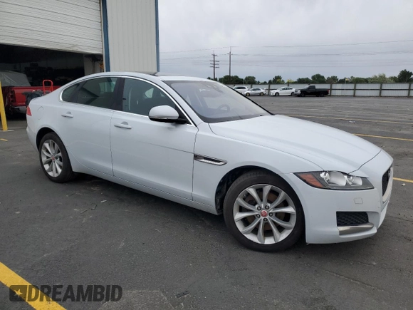 2018 Jaguar XF с VIN SAJBJ4FNXJCY56259, выставлен на аукционе Copart как лот 61969825 с пробегом 129 273 миль миль и Чистый • Clean title. История ставок и продаж доступна на DreamBid. Изображение 4.