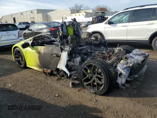 2018 Lamborghini Huracan z VIN ZHWUC2ZF7JLA09025, wystawiony jako Copart lot #78447724 z przebiegiem Nie podano mil oraz Szkody całkowita. Historia ofert i sprzedaży dostępna na DreamBid. Obrazek 2.