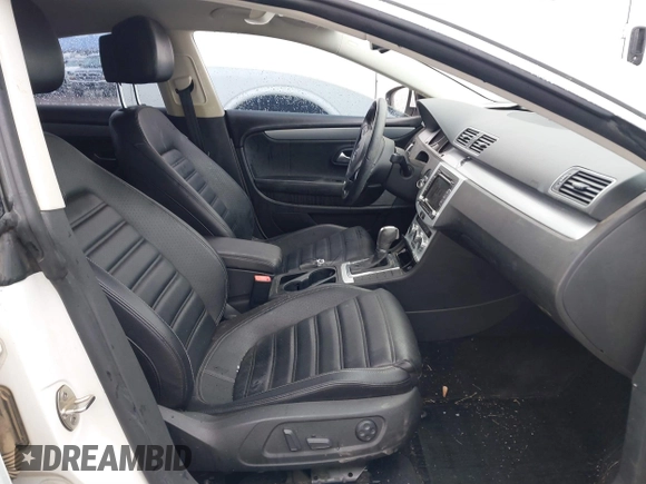 2013 Volkswagen CC Sport Plus z VIN WVWBP7AN3DE507295, wystawiony jako IAAI lot #41753980 z przebiegiem 113 250 mil mil oraz . Historia ofert i sprzedaży dostępna na DreamBid. Obrazek 5.