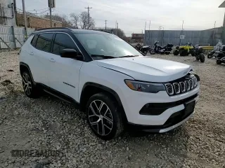 2024 Jeep Compass Limited with VIN 3C4NJDCN8RT113812, listed as a Copart auction lot 52194735 with 19,008 mi miles and Salvage Title. Bid and sale history available at carsss.com. Image 11.