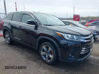 2017 Toyota Highlander Limited with VIN 5TDDZRFH5HS456593, listed as a IAAI auction lot 42052388 with 181,293 mi miles and . Bid and sale history available at DreamBid. Image 1.