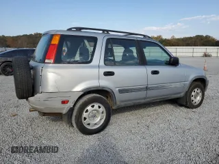 2001 Honda CR-V LX with VIN JHLRD28411S019499, listed as a Copart auction lot 76683944 with 257,124 mi miles and Salvage Title. Bid and sale history available at carsss.com. Image 3.