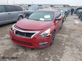 2013 Nissan Altima 2.5 S with VIN 1N4AL3AP5DC249168, listed as a IAAI auction lot 41442991 with 144,013 mi miles. Bid and sale history available at carsss.com. Image 2.
