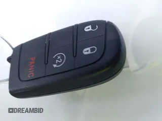 2021 Jeep Compass Latitude z VIN 3C4NJCBBXMT603940, wystawiony jako IAAI lot #42079547 z przebiegiem 70 076 mil mil oraz . Historia ofert i sprzedaży dostępna na DreamBid. Obrazek 11.