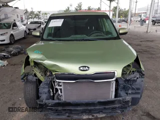 2014 Kia Soul with VIN KNDJN2A29E7724852, listed as a IAAI auction lot 41892312 with 45,133 mi miles and . Bid and sale history available at DreamBid. Image 6.