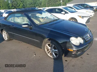 2008 Mercedes-Benz CLK 350 с VIN WDBTK56F48F254866, выставлен на аукционе IAAI как лот 42532821 с пробегом 112 842 миль миль и . История ставок и продаж доступна на DreamBid. Изображение 1.