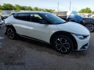 2024 Kia EV6 Wind with VIN KNDC34LA1R5193694, listed as a Copart auction lot 52608375 with 39,879 mi miles and Clean Title. Bid and sale history available at carsss.com. Image 4.