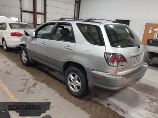 2002 Lexus RX 300 с VIN JTJHF10U020278648, выставлен на аукционе IAAI как лот 42312227 с пробегом Не указан миль и . История ставок и продаж доступна на DreamBid. Изображение 3.