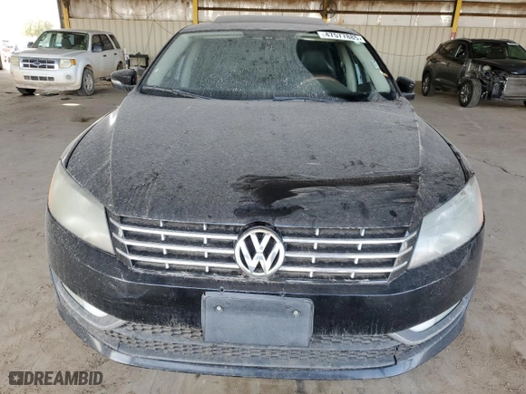 2013 Volkswagen Passat SEL Premium with VIN 1VWCM7A3XDC002360, listed as a Copart auction lot 47577885 with 198,678 mi miles and Clean Title. Bid and sale history available at carsss.com. Image 5.
