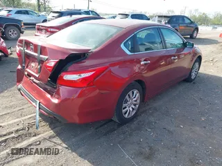 2016 Nissan Altima S with VIN 1N4AL3AP2GN359099, listed as a IAAI auction lot 42043009 with 134,463 mi miles and . Bid and sale history available at carsss.com. Image 4.