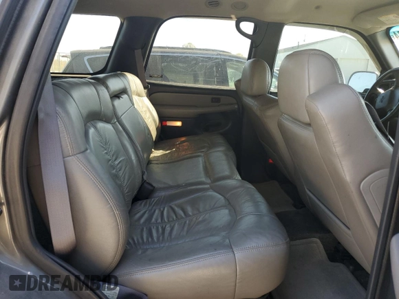 2002 Chevrolet Tahoe LT with VIN 1GNEK13Z32R130263, listed as a Copart auction lot 75677274 with 215,534 mi miles and Clean Title. Bid and sale history available at carsss.com. Image 11.