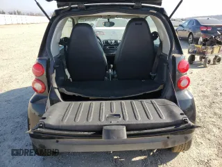 2012 Smart fortwo Pure z VIN WMEEJ3BA4CK572144, wystawiony jako Copart lot #42556025 z przebiegiem 99 007 mil mil oraz Tytuł czysty. Historia ofert i sprzedaży dostępna na DreamBid. Obrazek 10.