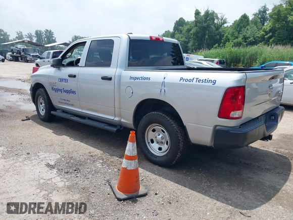 2016 Ram 1500 Tradesman z VIN 1C6RR7KG3GS305742, wystawiony jako IAAI lot #42548001 z przebiegiem 313 235 mil mil oraz . Historia ofert i sprzedaży dostępna na DreamBid. Obrazek 3.