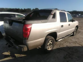 2004 Chevrolet Avalanche Z66 with VIN 3GNEC12T64G180538, listed as a IAAI auction lot 41134956 with 344,088 mi miles and . Bid and sale history available at DreamBid. Image 4.