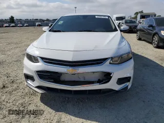 2018 Chevrolet Malibu LT with VIN 1G1ZD5ST7JF150615, listed as a Copart auction lot 53907155 with 116,158 mi miles and Clean Title. Bid and sale history available at carsss.com. Image 5.