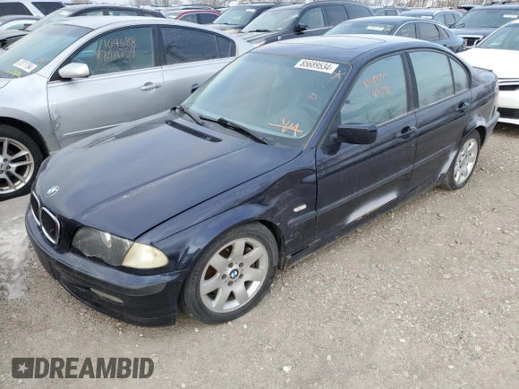 2001 BMW 3 Series 325i with VIN WBAAV33491FU84073, listed as a Copart auction lot 85689534 with 164,798 mi miles and Salvage Title. Bid and sale history available at carsss.com. Image 1.