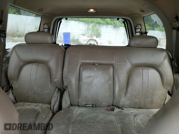 2002 Ford Expedition XLT с VIN 1FMEU17L42LA40949, выставлен на аукционе Copart как лот 52970775 с пробегом Не указан миль и Списание • Salvage title. История ставок и продаж доступна на DreamBid. Изображение 10.
