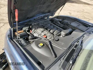 2003 Jaguar XJ 8 z VIN SAJDA14C13LF51313, wystawiony jako Copart lot #42750105 z przebiegiem Nie podano mil oraz Czysty tytuł • Clean title. Historia ofert i sprzedaży dostępna na DreamBid. Obrazek 11.