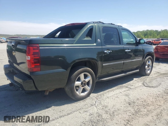 2013 Chevrolet Avalanche LTZ z VIN 3GNTKGE74DG217811, wystawiony jako Copart lot #53439525 z przebiegiem 233 296 mil mil oraz Czysty tytuł • Clean title. Historia ofert i sprzedaży dostępna na DreamBid. Obrazek 3.