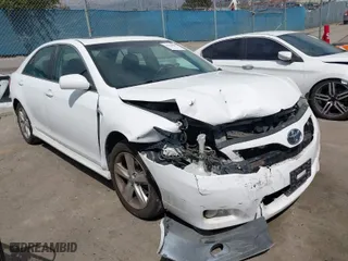 2011 Toyota Camry LE with VIN 4T1BK3EK3BU629726, listed as a IAAI auction lot 41954801 with 209,171 mi miles. Bid and sale history available at carsss.com. Image 1.