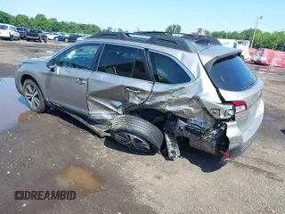 2019 Subaru Outback Limited z VIN 4S4BSENC1K3293035, wystawiony jako IAAI lot #42542100 z przebiegiem 112 455 mil mil oraz . Historia ofert i sprzedaży dostępna na DreamBid. Obrazek 3.