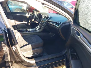 2016 Ford Fusion SE with VIN 1FA6P0H73G5120160, listed as a IAAI auction lot 41405637 with 125,723 mi miles and . Bid and sale history available at carsss.com. Image 5.