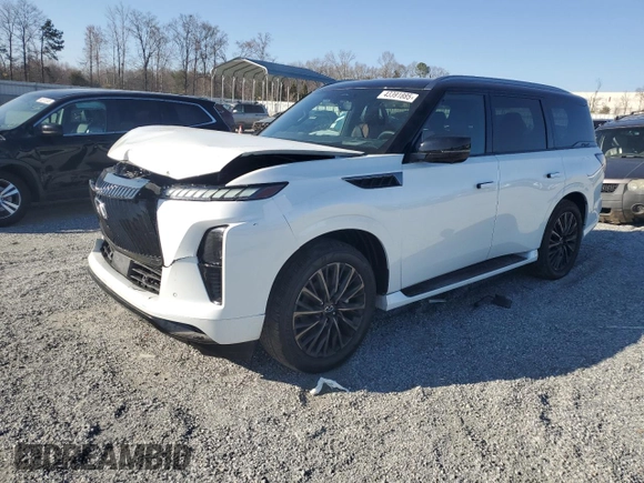 2025 Infiniti QX80 Autograph z VIN JN8AZ3CC3S9601746, wystawiony jako Copart lot #43391885 z przebiegiem 1235 mil mil oraz Szkody całkowita. Historia ofert i sprzedaży dostępna na DreamBid. Obrazek 1.