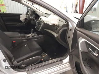 2018 Nissan Altima 2.5 SR with VIN 1N4AL3AP5JC294624, listed as a IAAI auction lot 41701907 with 89,340 mi miles. Bid and sale history available at carsss.com. Image 5.