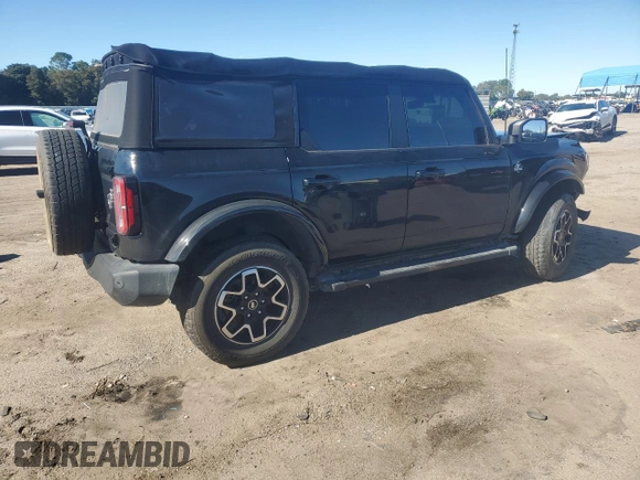 2023 Ford Bronco with VIN 1FMDE5BHXPLA82939, listed as a Copart auction lot 81402454 with 23,392 mi miles and Salvage Title. Bid and sale history available at DreamBid. Image 3.