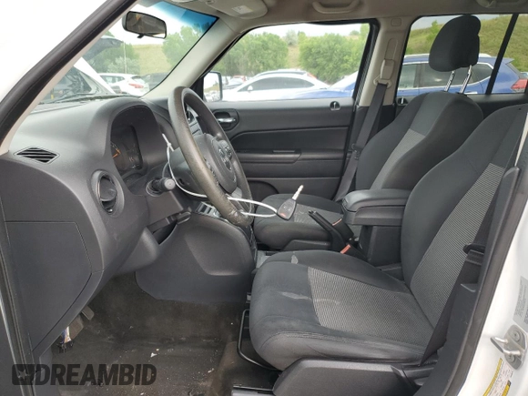 2015 Jeep Patriot Sport with VIN 1C4NJRBB5FD408615, listed as a Copart auction lot 62311915 with 168,203 mi miles and Non repairable. Bid and sale history available at DreamBid. Image 7.
