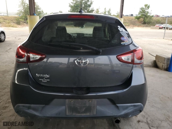 2020 Toyota Yaris Hatchback LE with VIN 3MYDLBJV7LY708076, listed as a Copart auction lot 73556614 with 52,168 mi miles and Salvage Title. Bid and sale history available at carsss.com. Image 6.