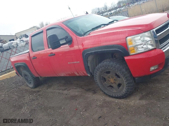 2010 Chevrolet Silverado 1500 LT with VIN 3GCRKSE38AG208706, listed as a IAAI auction lot 42081553 with 179,371 mi miles. Bid and sale history available at carsss.com. Image 13.