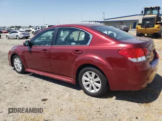 2010 Subaru Legacy Premium All-Weather Anniversary z VIN 4S3BMBH68A3245159, wystawiony jako Copart lot #63074495 z przebiegiem 120 350 mil mil oraz Szkoda całkowita • Salvage title. Historia ofert i sprzedaży dostępna na DreamBid. Obrazek 2.