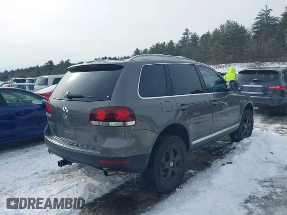 2010 Volkswagen Touareg VR6 with VIN WVGBF7A96AD004069, listed as a IAAI auction lot 41530691 with Not Provided miles and . Bid and sale history available at DreamBid. Image 4.