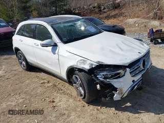 2021 Mercedes-Benz GLC 300 z VIN W1N0G8EB1MV303830, wystawiony jako IAAI lot #41756805 z przebiegiem 58 391 mil mil oraz . Historia ofert i sprzedaży dostępna na DreamBid. Obrazek 1.