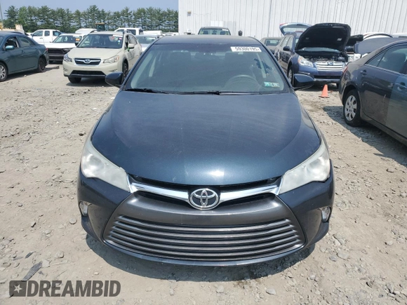 2017 Toyota Camry XLE z VIN 4T1BF1FK6HU323944, wystawiony jako Copart lot #59300195 z przebiegiem 190 469 mil mil oraz Szkoda całkowita • Salvage title. Historia ofert i sprzedaży dostępna na DreamBid. Obrazek 5.