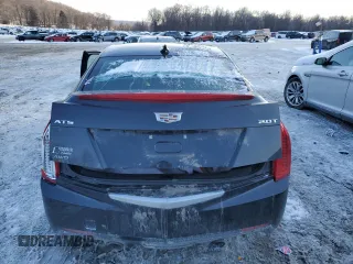 2018 Cadillac ATS AWD z VIN 1G6AE5RX1J0107534, wystawiony jako Copart lot #42672575 z przebiegiem 76 926 mil mil oraz Szkoda całkowita • Salvage title. Historia ofert i sprzedaży dostępna na DreamBid. Obrazek 6.