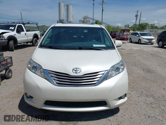 2017 Toyota Sienna XLE Auto Access Seat с VIN 5TDYZ3DC9HS889730, выставлен на аукционе IAAI как лот 42171616 с пробегом 92 822 миль миль и . История ставок и продаж доступна на DreamBid. Изображение 12.