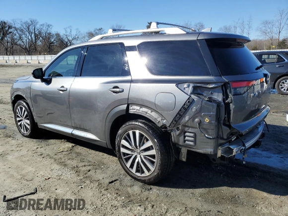 2022 Nissan Pathfinder Platinum z VIN 5N1DR3DH8NC203566, wystawiony jako Copart lot #88959685 z przebiegiem 43 585 mil mil oraz Szkoda całkowita • Salvage title. Historia ofert i sprzedaży dostępna na DreamBid. Obrazek 2.