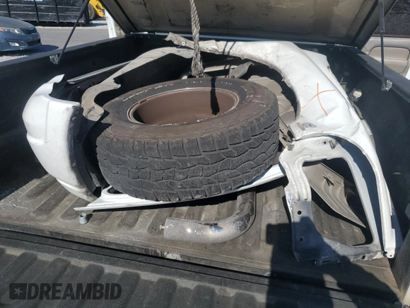 2005 Dodge Ram 2500 ST with VIN 3D7KR28C25G738867, listed as a Copart auction lot 52388805 with 196,106 mi miles and Salvage Title. Bid and sale history available at carsss.com. Image 12.